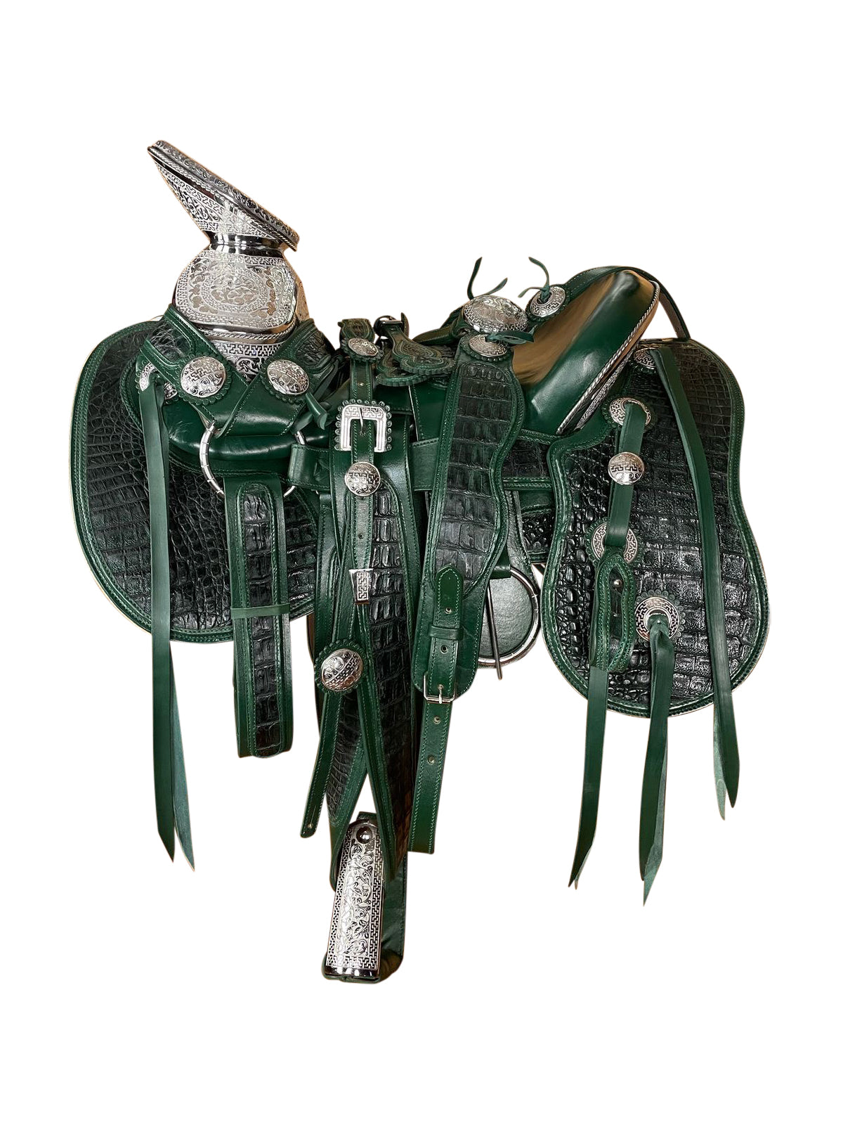 147 - Montura de cocodrilo con fuste en acero
