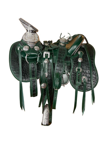 147 - Montura de cocodrilo con fuste en acero