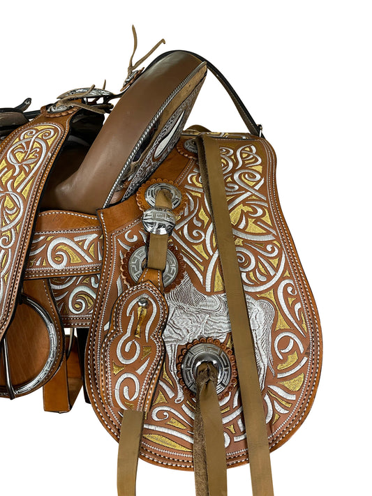 162 - Montura bordada con fuste en acero