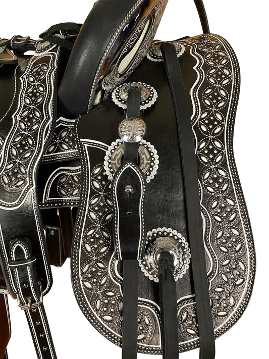 211 - Montura resacada con fuste en acero